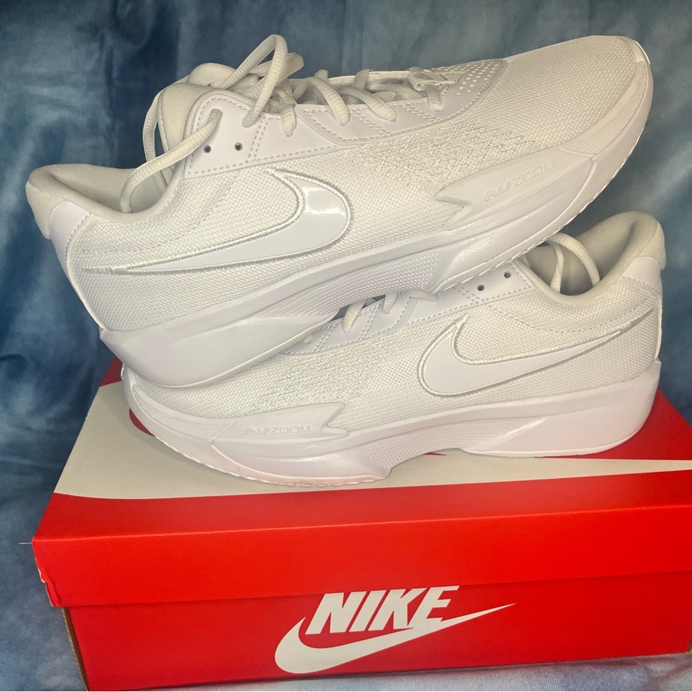 Nike Air Zoom GT Cut Academy